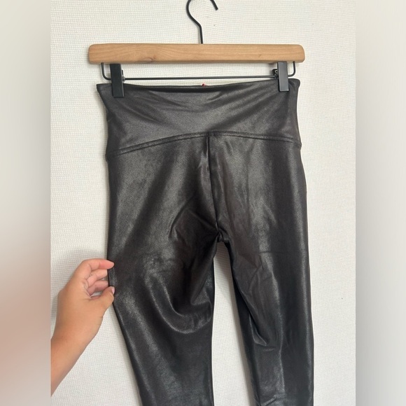 SPANX leggings - Picture 3 of 6